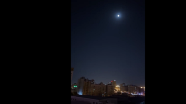 الإطفاء الكويتي تعاملنا مع 3 بلاغات بسقوط شظايا