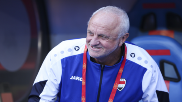 غراهام أرنولد يتقدم بطلب لجمهور منتخب العراق قبل مواجهة فنزويلا غراهام أرنولد يتقدم بطلب لجمهور منتخب العراق قبل مواجهة فنزويلا