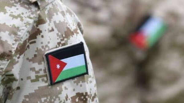 الجيش الأردني يعلن إحباط محاولة تسلل شخصين عبر الحدود مع سوريا الجيش الأردني يعلن إحباط محاولة تسلل شخصين عبر الحدود مع سوريا