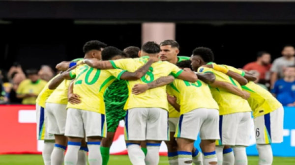 الفيفا يعلن عن الطاقم التحكيمي لمباراة المغرب ضد البرازيل في كأس العالم الفيفا يعلن عن الطاقم التحكيمي لمباراة المغرب ضد البرازيل في كأس العالم
