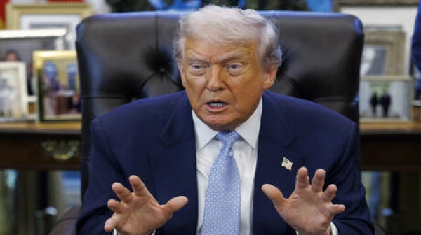 بعد استبعاد الحكم الصومالي ترامب يثير الجدل بتصريحاته حول زوار كأس العالم 2026 بعد استبعاد الحكم الصومالي ترامب يثير الجدل بتصريحاته حول زوار كأس العالم 2026