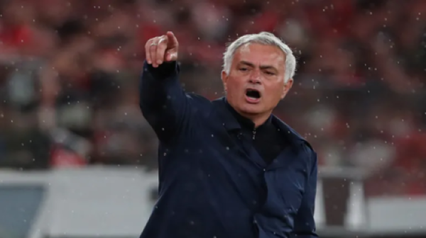 رسميا ريال مدريد يعلن التعاقد مع جوزيه مورينيو رسميا ريال مدريد يعلن التعاقد مع جوزيه مورينيو