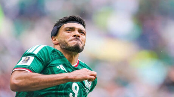 كاد يفقد حياته قبل 6 سنوات خيمينيز يكتب قصة ملهمة في افتتاح مونديال 2026 كاد يفقد حياته قبل 6 سنوات خيمينيز يكتب قصة ملهمة في افتتاح مونديال 2026