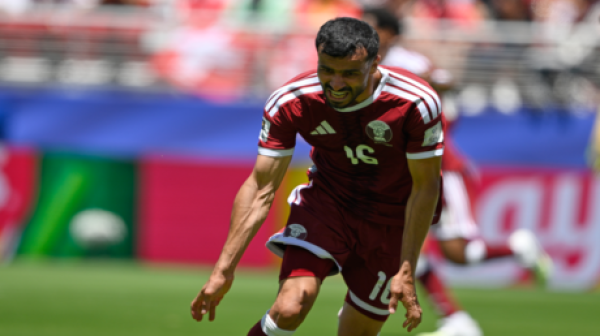 الفيفا يصدم نجم منتخب قطر بوعلام خوخي ويحرمه من هدف تاريخي في مرمى سويسرا