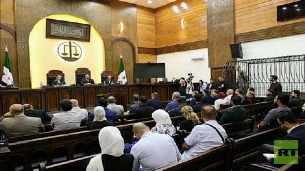 سوريا تأجيل محاكمة مفتي الجمهورية السابق بعد توجيه تهم ثقيلة إليه صور فيديو