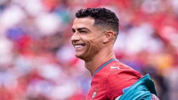 رونالدو بين التفتيش والمزاح لقطة طريفة في كأس العالم 2026