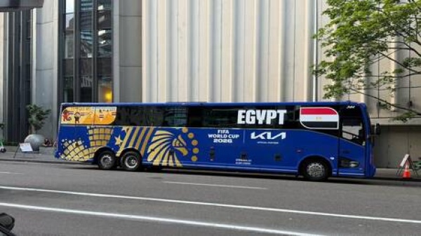 قوس قزح أم كأس العالم إضاءات بفندق منتخب مصر في أمريكا تثير غضبا