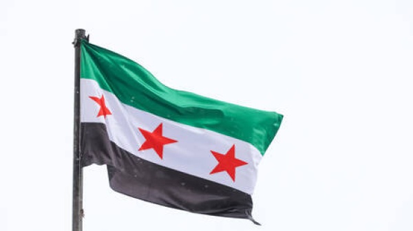 قيادي كردي يقطع الطريق على أية مشاركة محتملة للقوات الكردية إلى جانب الجيش السوري ضد حزب الله