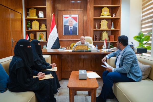 الخنبشي يشدد على تحسين خدمات مستشفى المكلا للأمومة والطفولة الخنبشي يشدد على تحسين خدمات مستشفى المكلا للأمومة والطفولة