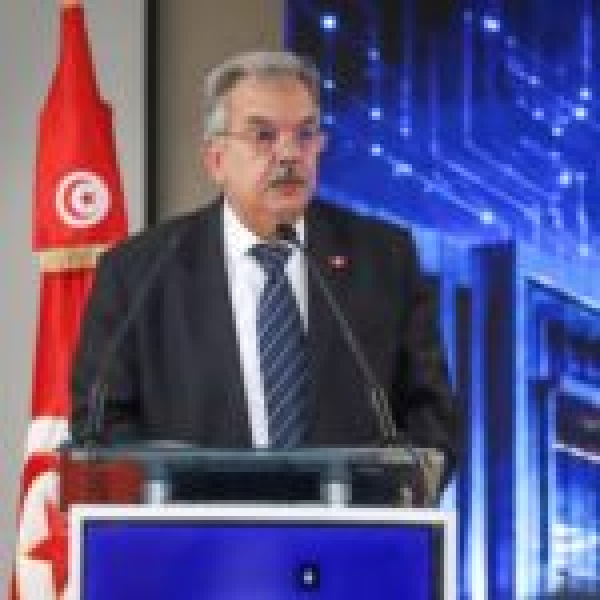 افتتاح المنتدى الوطني حول الشباب والتحول الرقمي افتتاح المنتدى الوطني حول الشباب والتحول الرقمي