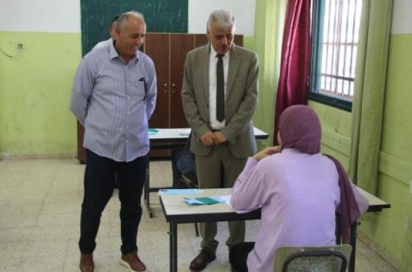برهم يكشف لراية أسباب وتفاصيل عقد أول امتحان إلكتروني للتوجيهي برهم يكشف لراية أسباب وتفاصيل عقد أول امتحان إلكتروني للتوجيهي