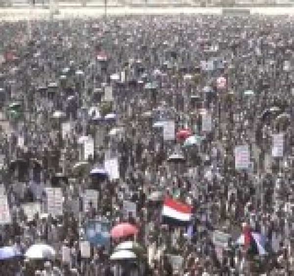 صعدة ترفع شعار الحصار بالحصار مواقفنا ثابتة مع فلسطين ولن نرضخ للضغوط صعدة ترفع شعار الحصار بالحصار مواقفنا ثابتة مع فلسطين ولن نرضخ للضغوط