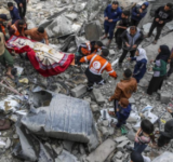غزة 6 شهداء و32 إصابة بنيران العدو خلال آخر 24 ساعة غزة 6 شهداء و32 إصابة بنيران العدو خلال آخر 24 ساعة
