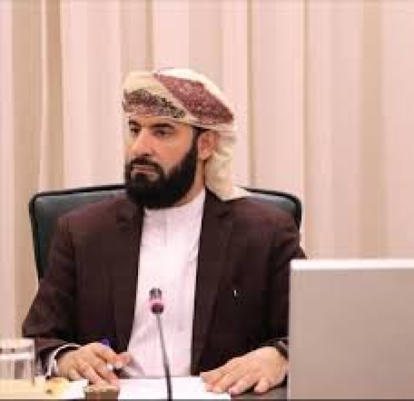 للمرة الألف معلمو أبين يناشدون المحافظ للمرة الألف معلمو أبين يناشدون المحافظ