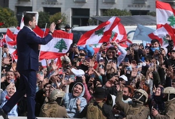 الديار الحريري ي زي ت ماكينات المستقبل للعودة الى العمل السياسي الديار الحريري ي زي ت ماكينات المستقبل للعودة الى العمل السياسي