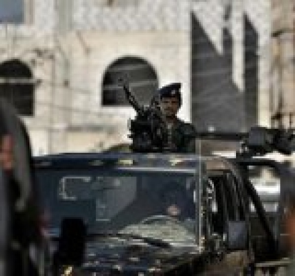 وزارة الداخلية تطيح بخلية تخريبية نفذت تفجيرات في صنعاء
