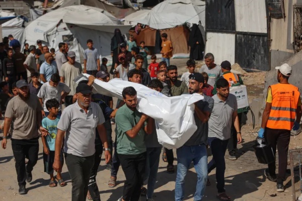 17 شهيدا في غزة خلال 48 ساعة تصعيد إسرائيلي جديد عقب لقاءات مجلس السلام 17 شهيدا في غزة خلال 48 ساعة تصعيد إسرائيلي جديد عقب لقاءات مجلس السلام