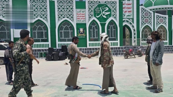 البخيتي يتفقد تجهيزات ساحات الاحتفاء بالمولد النبوي في ذمار البخيتي يتفقد تجهيزات ساحات الاحتفاء بالمولد النبوي في ذمار