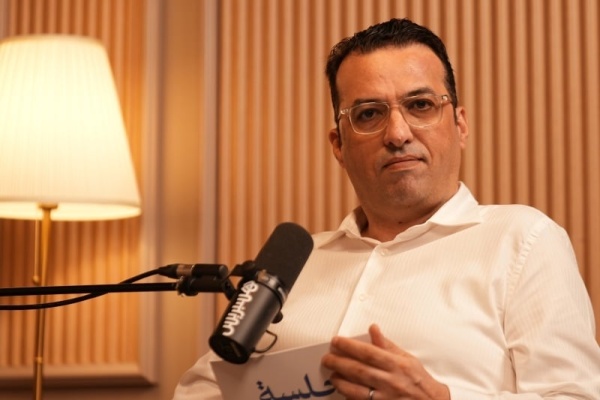 بوصوف يستحضر حقيقة الهجرة ويرفض الاختزال في الفقر والهشاشة بوصوف يستحضر حقيقة الهجرة ويرفض الاختزال في الفقر والهشاشة