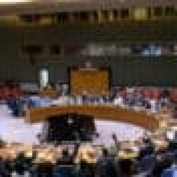 واشنطن تسحب مقترح توسيع حظر السلاح ومجلس الأمن يمدد عقوبات السودان شهرين واشنطن تسحب مقترح توسيع حظر السلاح ومجلس الأمن يمدد عقوبات السودان شهرين
