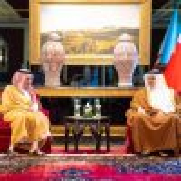 ولي عهد البحرين يستقبل وزير الخارجية ووزراء خارجية وممثلي الدول المشاركة في الاجتماع الوزاري لمجلس التعاون ولي عهد البحرين يستقبل وزير الخارجية ووزراء خارجية وممثلي الدول المشاركة في الاجتماع الوزاري لمجلس التعاون