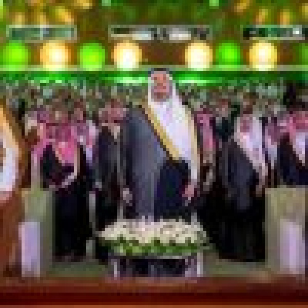 نائب أمير الرياض يرعى حفل تخريج طلاب مدارس الرياض