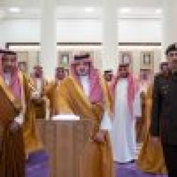 وزير الداخلية يضع حجر الأساس لمقر قيادة القوة الخاصة للأمن البيئي بمنطقة الباحة وزير الداخلية يضع حجر الأساس لمقر قيادة القوة الخاصة للأمن البيئي بمنطقة الباحة