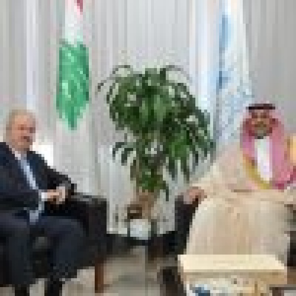 وزير المالية اللبناني يستقبل سفير المملكة لدى لبنان