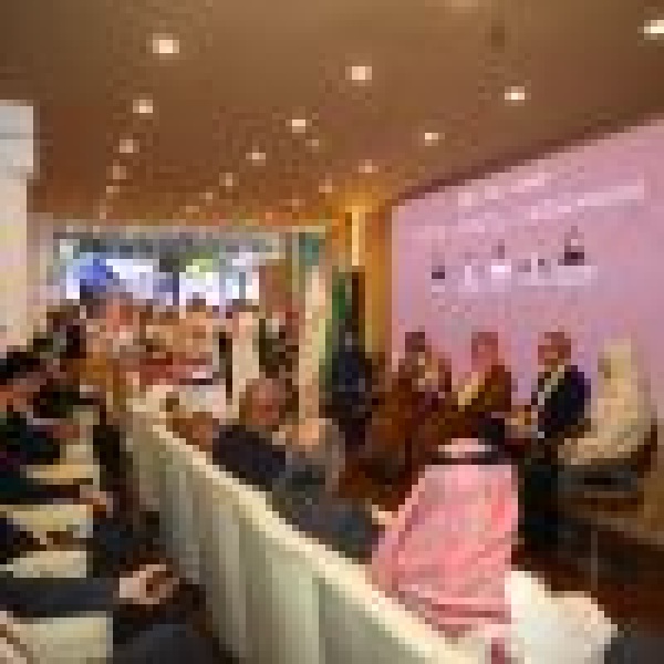 الهيئة العامة للنقل تعزز الشراكات الدولية لتمكين النقل الذكي واستقطاب التقنيات المستقبلية