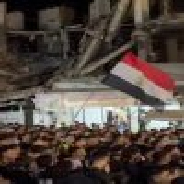 رغم الظروف الإنسانية الصعبة المحيطة بهم الفرحة تعم شوارع قطاع غزة بتأهل المنتخب المصري لدور الـ16 بكأس العالم لكرة القدم رغم الظروف الإنسانية الصعبة المحيطة بهم الفرحة تعم شوارع قطاع غزة بتأهل المنتخب المصري لدور الـ16 بكأس العالم لكرة القدم