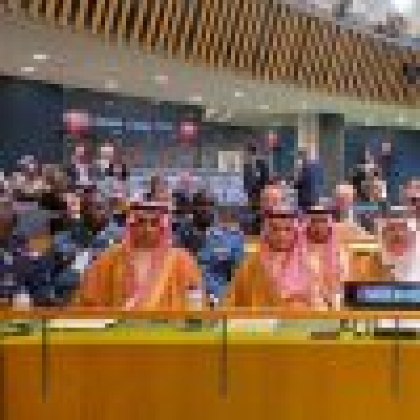 مدير الأمن العام يرأس وفد المملكة المشارك في القمة الـ5 لقادة الشرطة للأمم المتحدة مدير الأمن العام يرأس وفد المملكة المشارك في القمة الـ5 لقادة الشرطة للأمم المتحدة