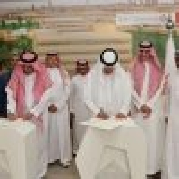 الأمير سلطان بن سلمان يوقع عقد إنشاء المبنى الجديد لمركز الملك سلمان لأبحاث الإعاقة بالرياض