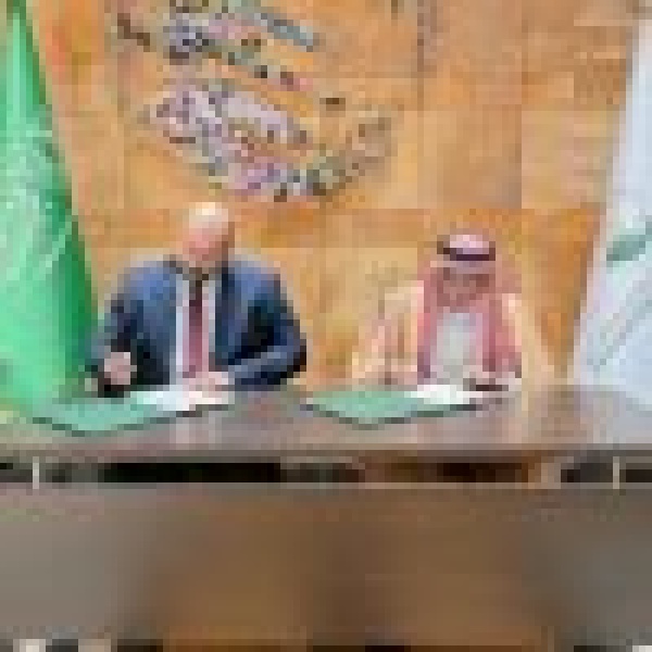 مركز الملك سلمان للإغاثة يوق ع اتفاقية تعاون لتوفير خدمات المياه للاجئي الروهينجا في بنغلاديش مركز الملك سلمان للإغاثة يوق ع اتفاقية تعاون لتوفير خدمات المياه للاجئي الروهينجا في بنغلاديش