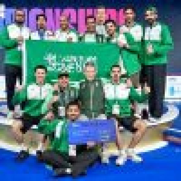العميري يحقق أول ميدالية سعودية في تاريخ بطولات العالم للمبارزة العميري يحقق أول ميدالية سعودية في تاريخ بطولات العالم للمبارزة
