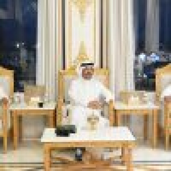 أمير عسير يزور منتجع الوادي بمركز وادي بن هشبل أمير عسير يزور منتجع الوادي بمركز وادي بن هشبل