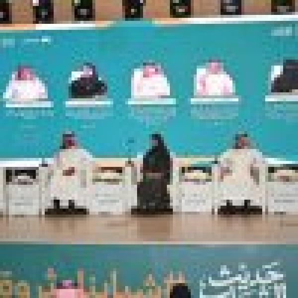 حديث الشباب بجازان يستعرض تجارب ملهمة حديث الشباب بجازان يستعرض تجارب ملهمة