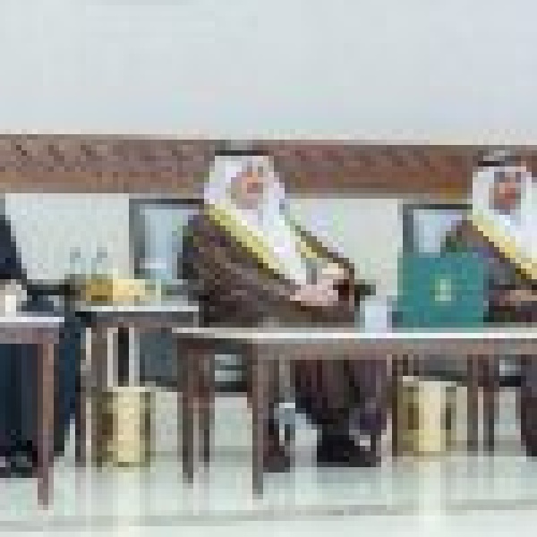 أمير الشرقية يط لع على جاهزية إدارات التعليم بالمنطقة وخطط تهيئة البيئة المدرسية للعام الدراسي الجديد أمير الشرقية يط لع على جاهزية إدارات التعليم بالمنطقة وخطط تهيئة البيئة المدرسية للعام الدراسي الجديد
