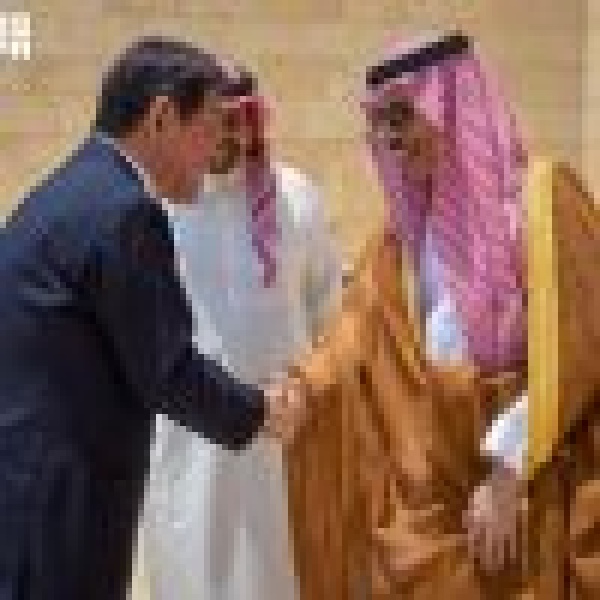 وزير الخارجية يستقبل وزير خارجية اليابان ويعقدان اجتماع الحوار الإستراتيجي الثالث