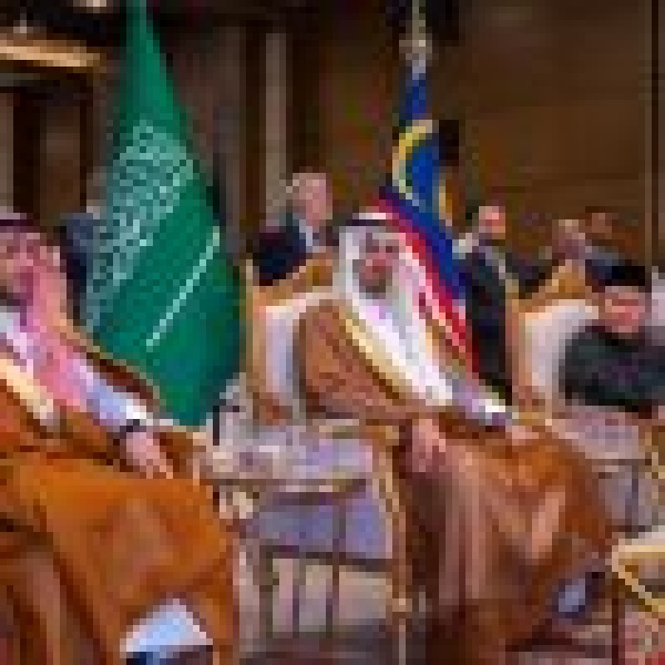 نيابة عن أمير الرياض أمين المنطقة يحضر حفل سفارة ماليزيا بمناسبة اليوم الوطني نيابة عن أمير الرياض أمين المنطقة يحضر حفل سفارة ماليزيا بمناسبة اليوم الوطني