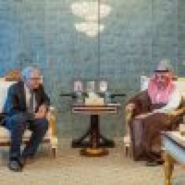 وزير الخارجية يستعرض أوجه التعاون المشترك بمجالات الابتكار والتقنيات الحديثة مع رئيس مجلس إدارة مؤسسة غيتس