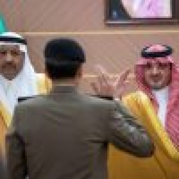 وزير الداخلية تلاحم أبناء الوطن وإخلاصهم في أداء واجباتهم تجاه دينهم ثم مليكهم ووطنهم يجسدان قوة اللحمة الوطنية وزير الداخلية تلاحم أبناء الوطن وإخلاصهم في أداء واجباتهم تجاه دينهم ثم مليكهم ووطنهم يجسدان قوة اللحمة الوطنية