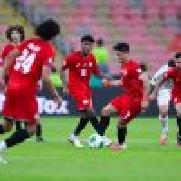 المنتخب القطري يتغلب على اليمن ويتأهل إلى نصف نهائي كأس الخليج المنتخب القطري يتغلب على اليمن ويتأهل إلى نصف نهائي كأس الخليج