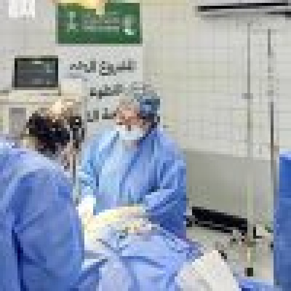 مركز الملك سلمان للإغاثة ينف ذ المشروع الطبي التطوعي لجراحة الغدد في مدينة بورتسودان مركز الملك سلمان للإغاثة ينف ذ المشروع الطبي التطوعي لجراحة الغدد في مدينة بورتسودان