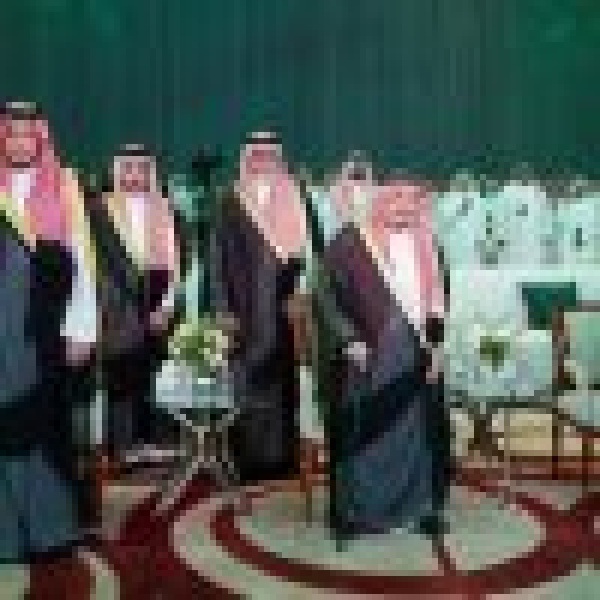 أمير منطقة الرياض يرعى فعاليات ملتقى قيم تمكين الأيتام أمير منطقة الرياض يرعى فعاليات ملتقى قيم تمكين الأيتام