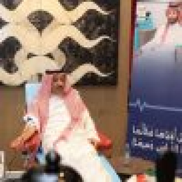 أمير منطقة الباحة يشارك في الحملة الوطنية التي أطلقها سمو ولي العهد للتبرع بالدم أمير منطقة الباحة يشارك في الحملة الوطنية التي أطلقها سمو ولي العهد للتبرع بالدم