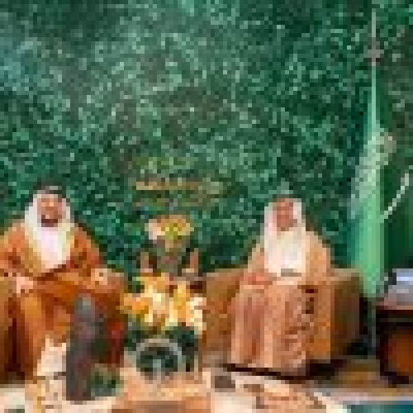 وزير الطاقة وزير الصناعة والثروة المعدنية ووزير الاستثمار الإماراتي يوق عان مذكرة تفاهم لتعزيز الربط السككي والتكامل في البنية التحتية وزير الطاقة وزير الصناعة والثروة المعدنية ووزير الاستثمار الإماراتي يوق عان مذكرة تفاهم لتعزيز الربط السككي والتكامل في البنية التحتية