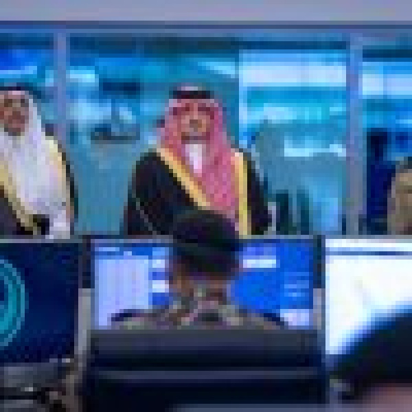 وزير الداخلية يقف على سير العمل بقوات أمن المنشآت ويدش ن مركزي القيادة والتحكم ومنظومات الطائرات بدون طيار الأمنية والأمن السيبراني وخدمات المنسوبين وزير الداخلية يقف على سير العمل بقوات أمن المنشآت ويدش ن مركزي القيادة والتحكم ومنظومات الطائرات بدون طيار الأمنية والأمن السيبراني وخدمات المنسوبين