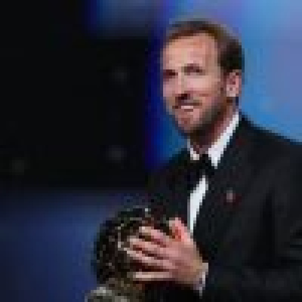 هاري كين يحصد جائزة أفضل لاعب في العالم لعام 2026