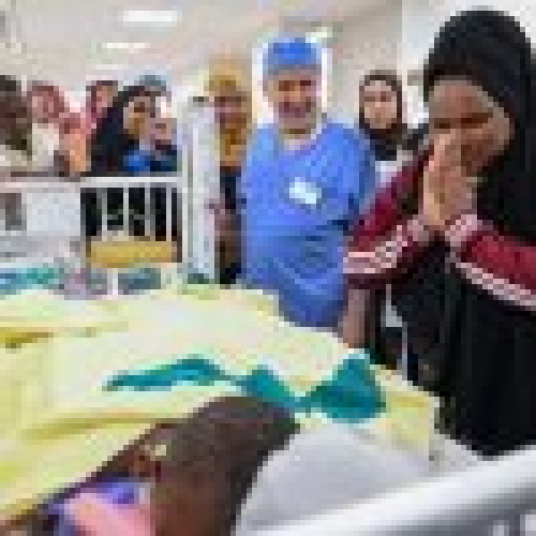 في إنجاز طبي جديد نجاح عملية فصل التوأم الملتصق التنزاني في إنجاز طبي جديد نجاح عملية فصل التوأم الملتصق التنزاني