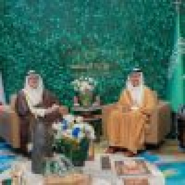 استعرضا العلاقات وبحثا أوجه التعاون وزير الطاقة وزير الصناعة والثروة المعدنية يلتقي وزير الخارجية الكويتي استعرضا العلاقات وبحثا أوجه التعاون وزير الطاقة وزير الصناعة والثروة المعدنية يلتقي وزير الخارجية الكويتي